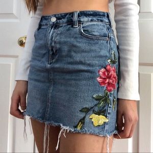 Pacsun vintage flower embroidered jean skirt